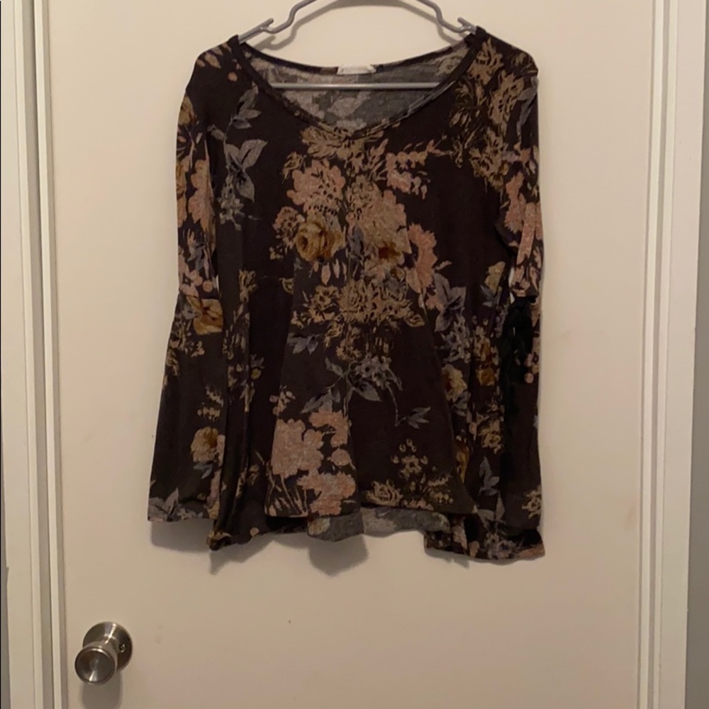 Floral shirt